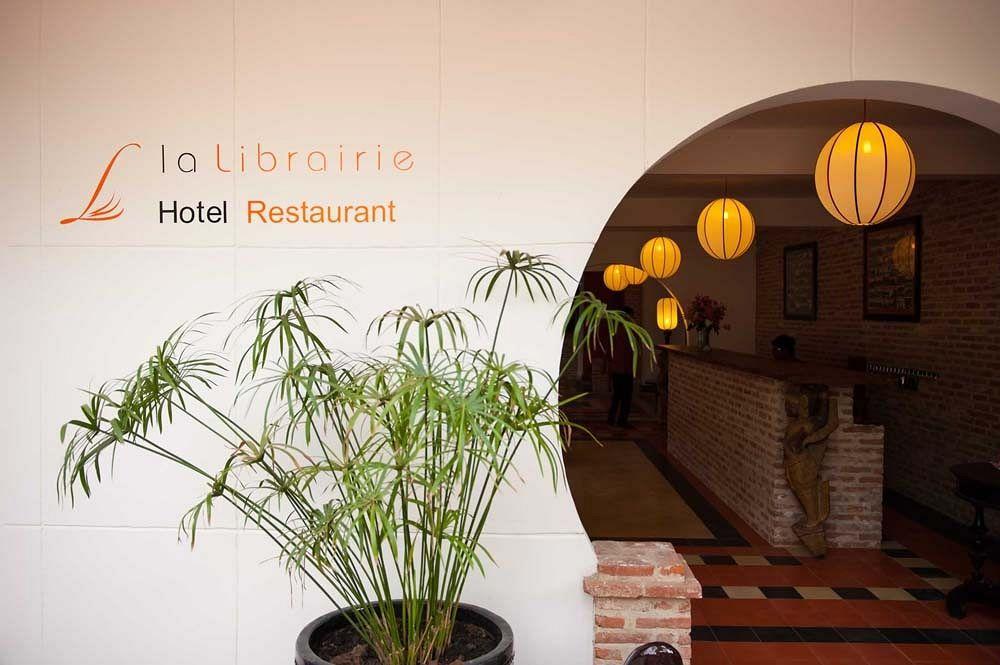 Villa Silk Road Hotel Phnom Penh Dış mekan fotoğraf