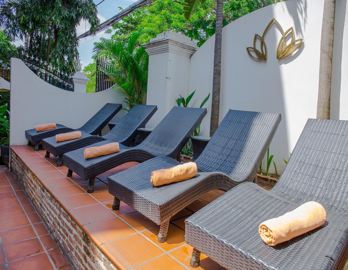 Villa Silk Road Hotel Phnom Penh Dış mekan fotoğraf